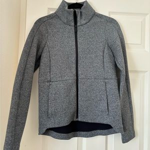 Lululemon zip up jacket size 2